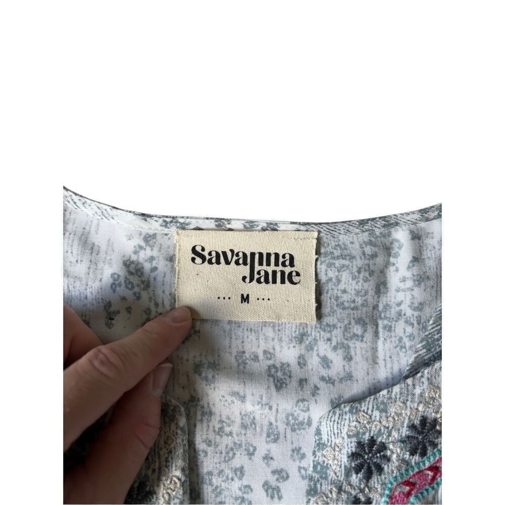 Savanna Jane Boho Top V-Neck Long Bell Sleeve Embroidered Blouse Floral Gray - Picture 4 of 11